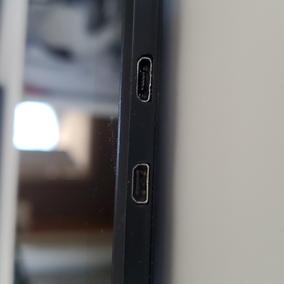 Amazon Kindle Fire HD 2nd Generation - Picture 3 of 9